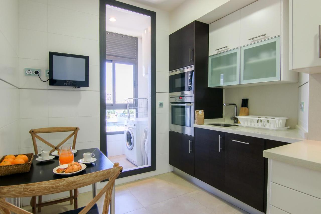 Premium Class Apartment Ла-Віла-Джойоза Екстер'єр фото