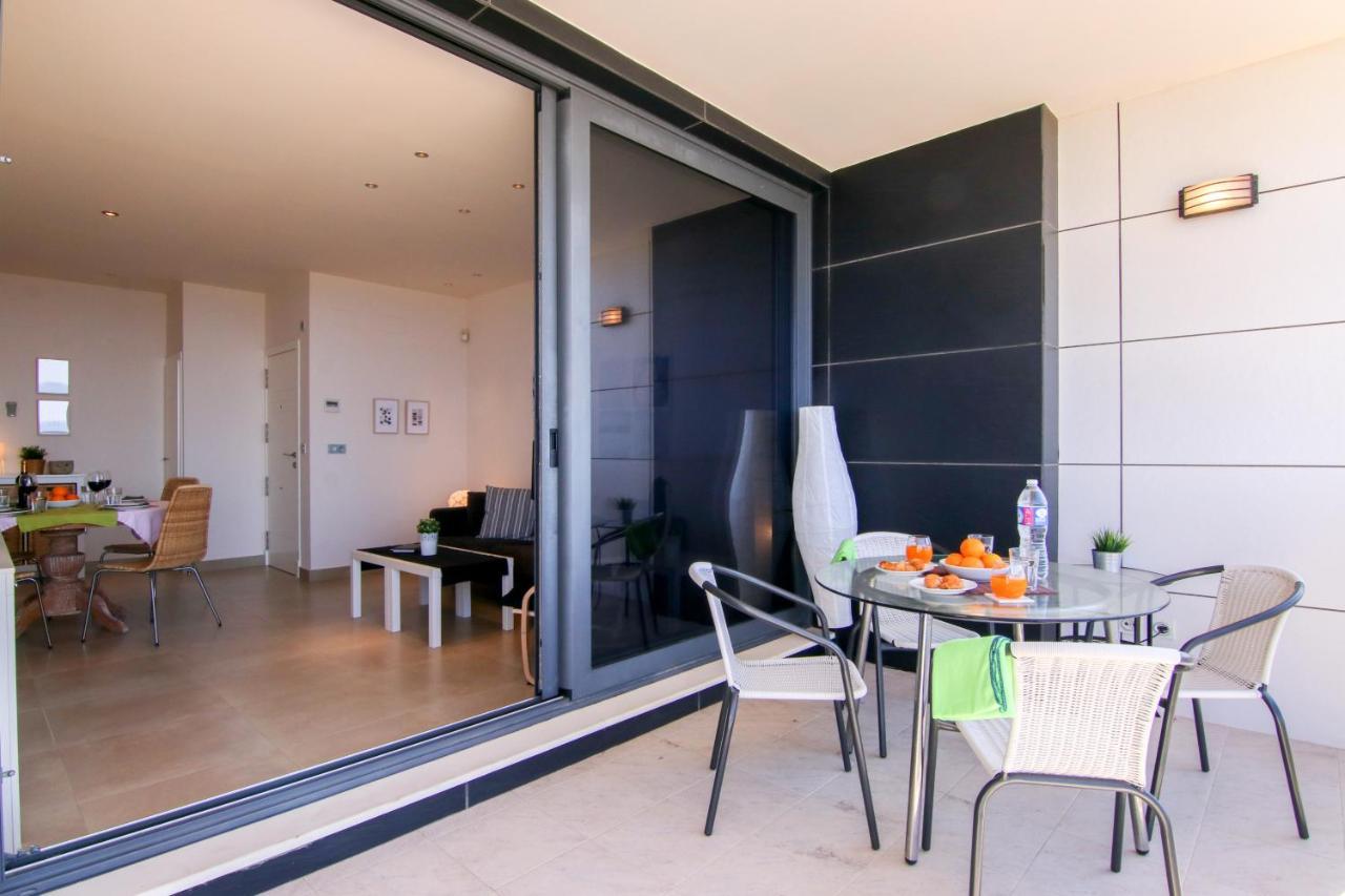 Premium Class Apartment Ла-Віла-Джойоза Екстер'єр фото